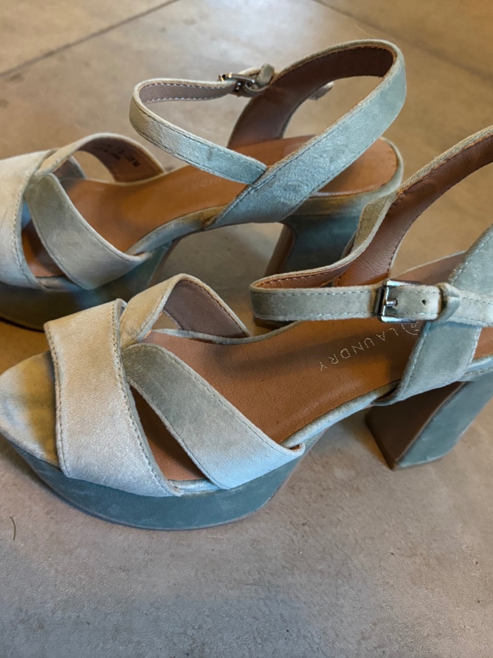 Chinese Laundry Velveteen Platform Sandal